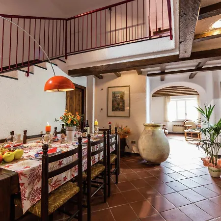 Casa vacanze Located In The Village Of Caio Immersed In The Vegetation Of The Mediterranea