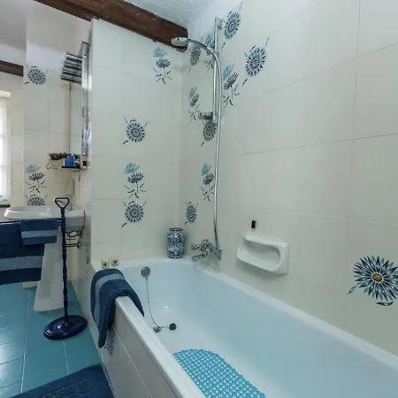Casa vacanze Located In The Village Of Caio Immersed In The Vegetation Of The Mediterranea Stellanello